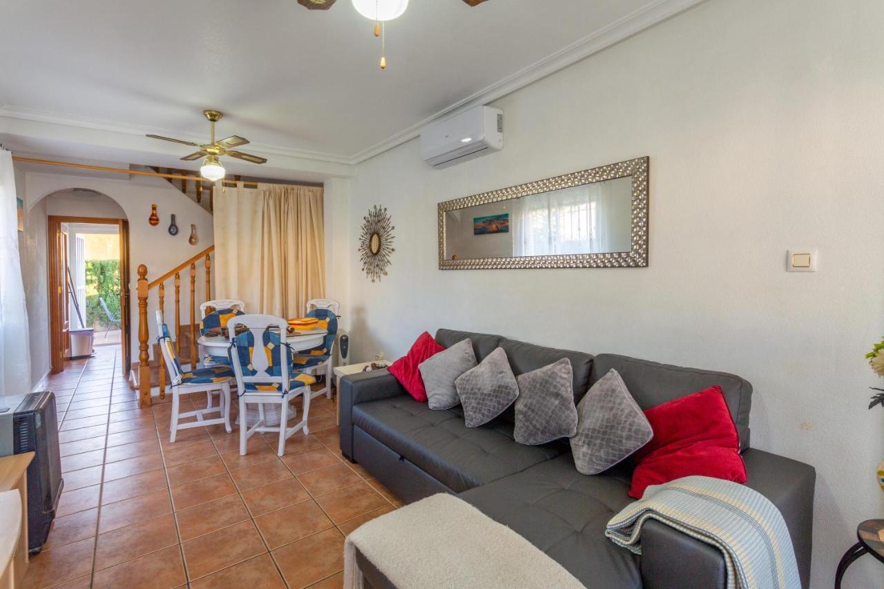 Villa Pool-Side Townhouse In Cabo Roig Orihuela Exterior foto